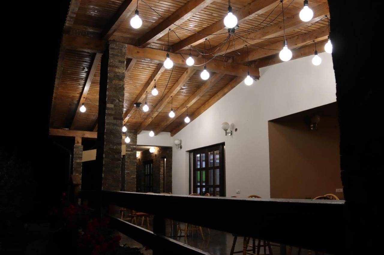 Nut House Retezat Hotel Nucsoara  Ngoại thất bức ảnh
