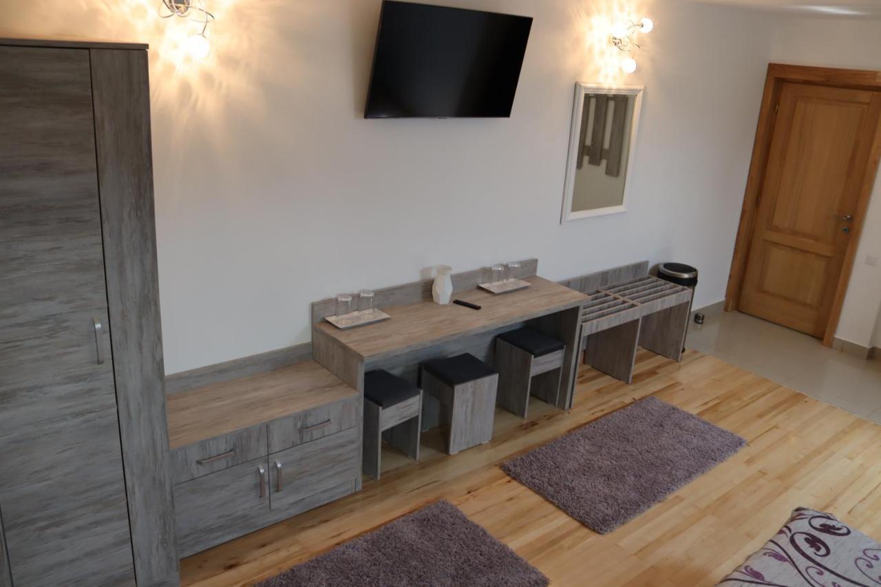 Nut House Retezat Hotel Nucsoara  Ngoại thất bức ảnh